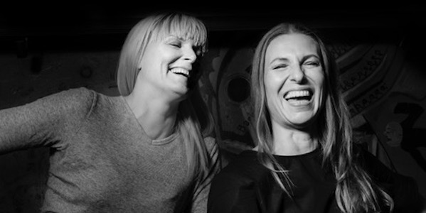 Anna Qvennerstedt och Silla Levin, fotograf Niklas Palmklint