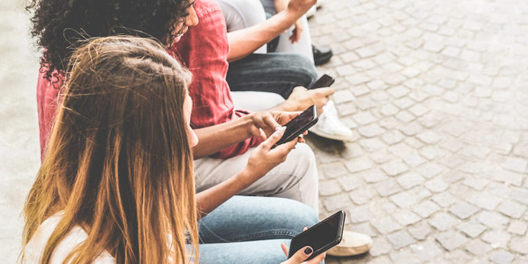 Hur åberopar vi influencers i vår marknadsföring? Och vad kan det få för konsekvenser?